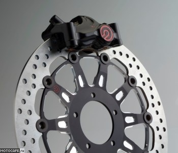 Brembo предлагает новый суппорт и тормозной диск для каферейсеров