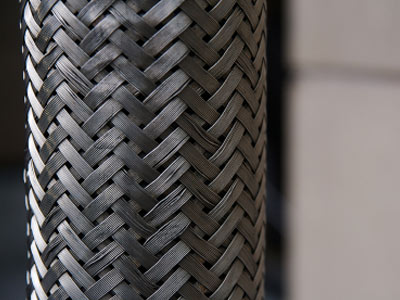 Металлическая оплетка шланга