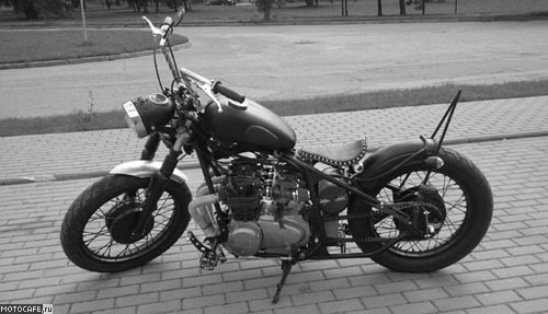 Monq'e'bobber B2 из Honda CB550