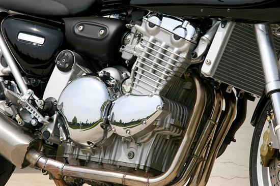 Каферейсер Triumph Thuderbird Job&Race
