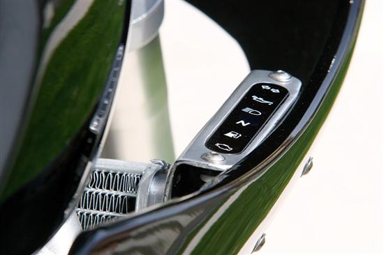 Каферейсер Triumph Thuderbird Job&Race