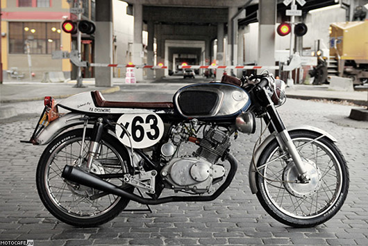 «Ржавая ракета» Honda CB160 – каферейсер за три копейки