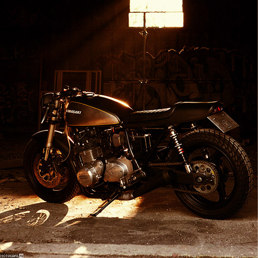 Wrenchmonkees Kawasaki Z1000 – вторая жизнь ретро-супербайка