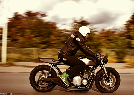 Wrenchmonkees Kawasaki Z1000 – вторая жизнь ретро-супербайка
