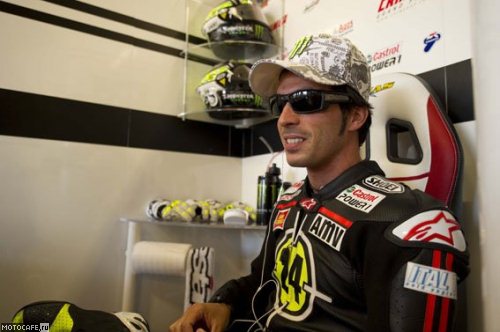 Moto2. Вторая победа Андреа Янноне.
